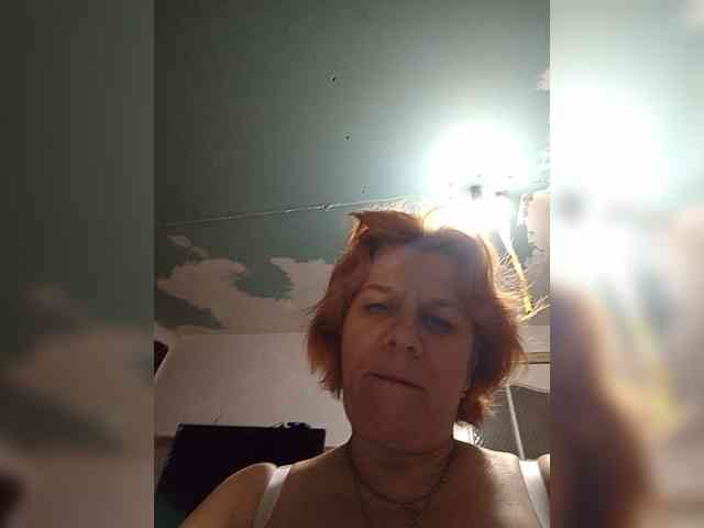 Ossanna bongacams live cam model