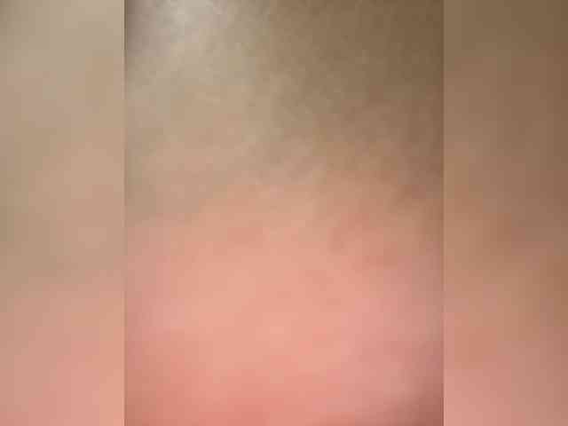 Cherry69Kiss bongacams live cam model