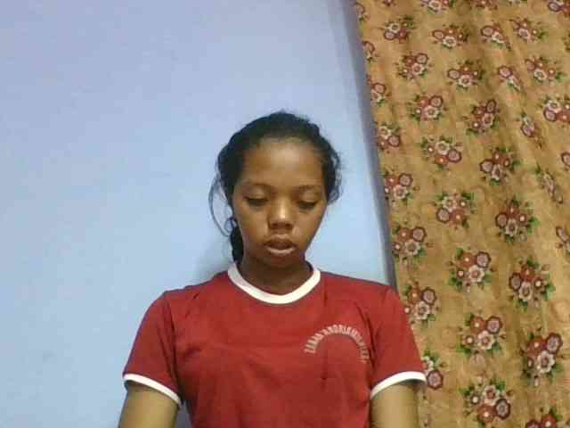rosah1a bongacams live cam model