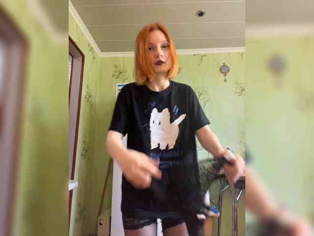 Iriska-Barbariska bongacams live cam model