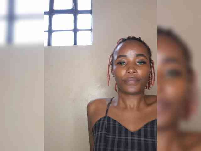 BlacksugarBaby bongacams live cam model