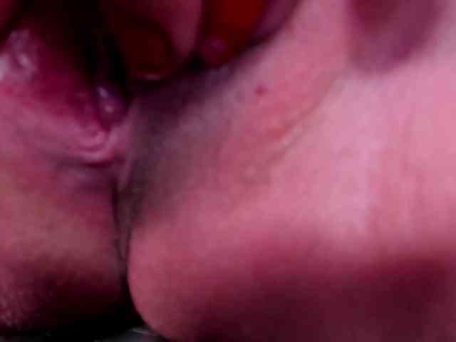 IsabellaBennet bongacams live cam model