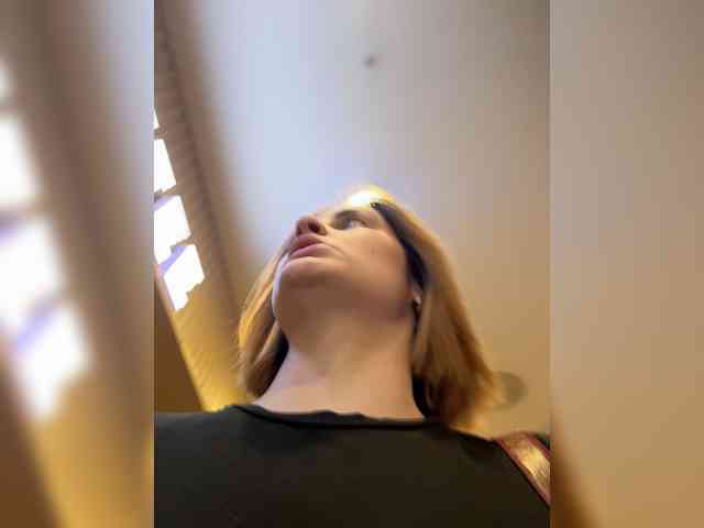 lxc999 bongacams live cam model