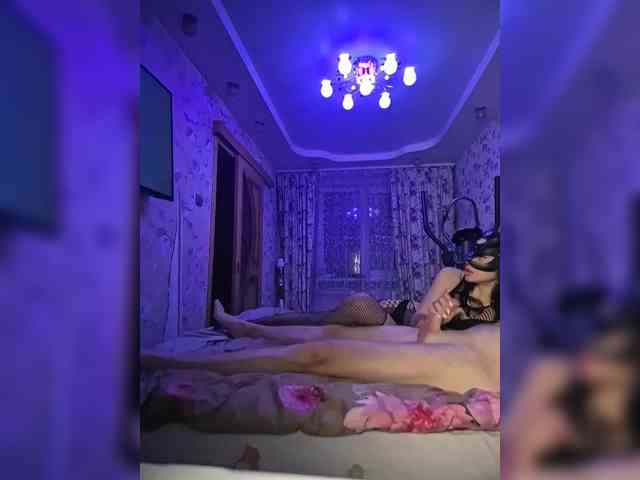 Temapsk10 bongacams live cam model