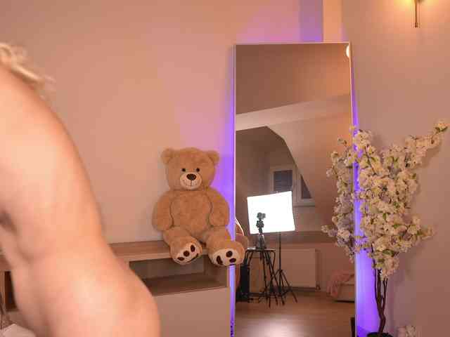 SassyIvana bongacams live cam model