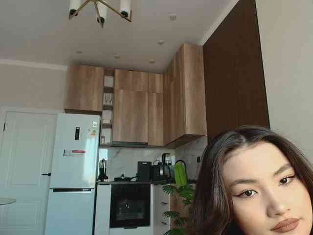 seddielin bongacams live cam model