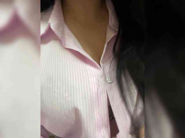 Lexi-wet bongacams live cam model