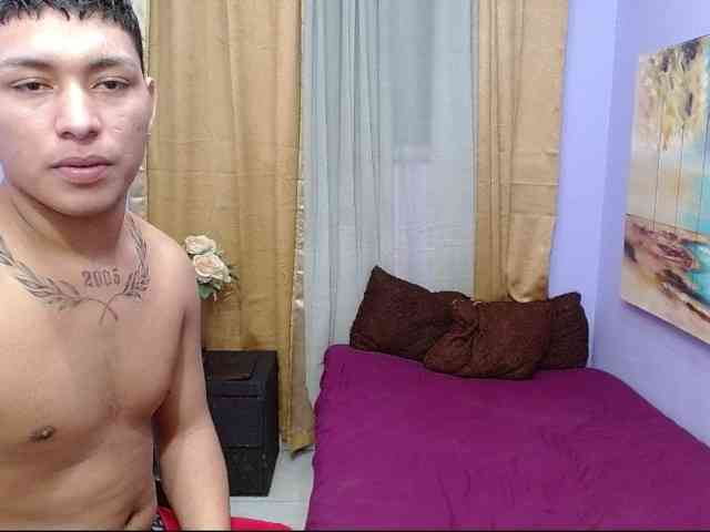 bitchdestroy bongacams live cam model