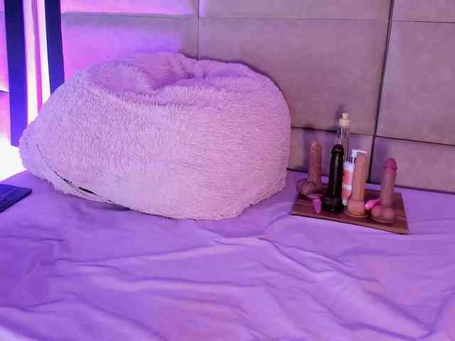 JuliethaSousa bongacams live cam model