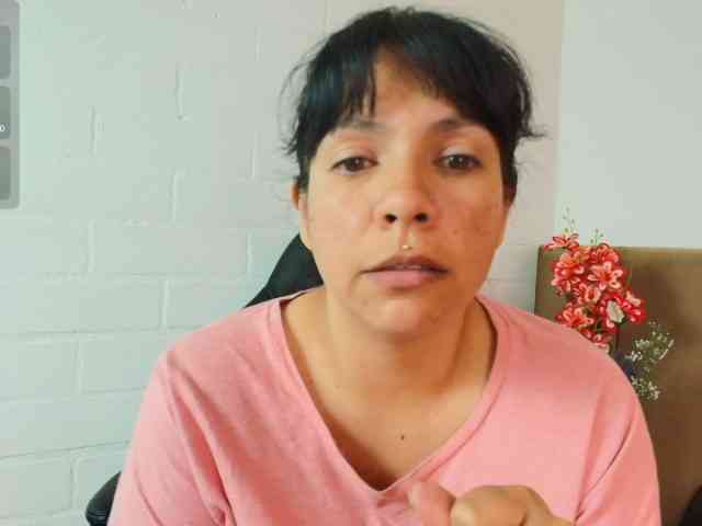 MadissonFox bongacams live cam model