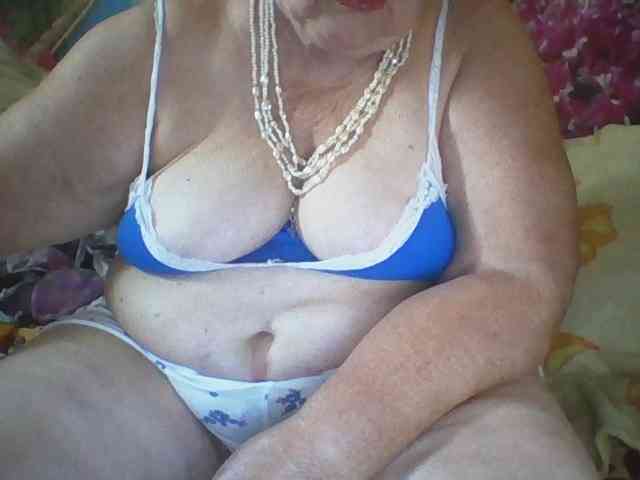 modelfik bongacams live cam model