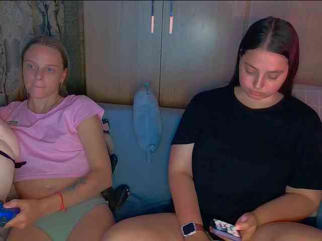 Ami-Still bongacams live cam model