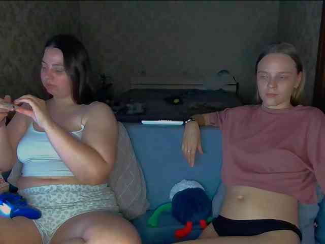 Ami-Still bongacams live cam model