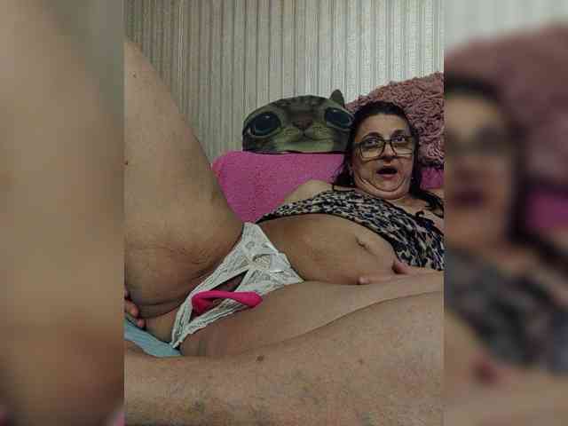 shamil20054 bongacams live cam model