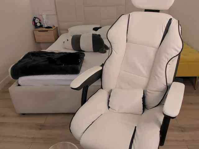 Syuri-sun bongacams live cam model