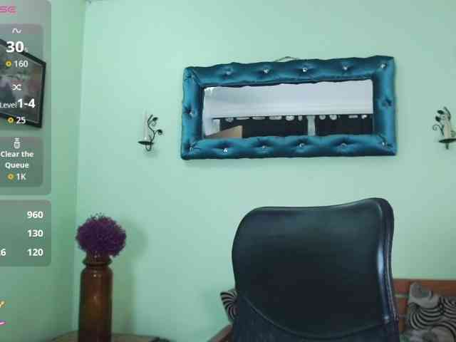 VictoriaJones- bongacams live cam model