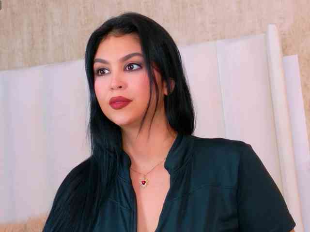 EmilyBills bongacams live cam model