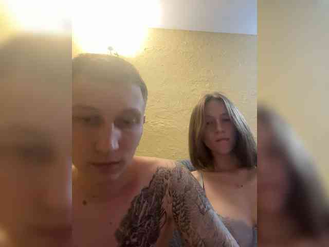 0netw03 bongacams live cam model