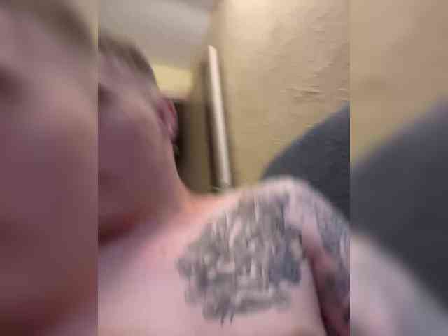 0netw03 bongacams live cam model