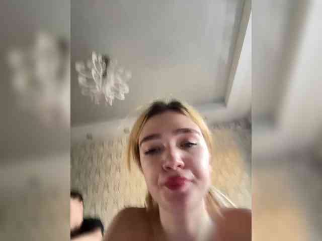 MilanaMike1 bongacams live cam model
