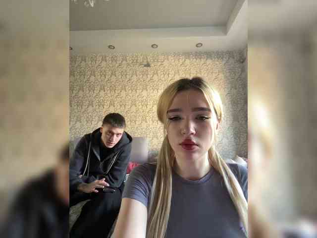MilanaMike1 bongacams live cam model