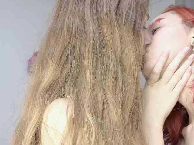 BabyGolly bongacams live cam model