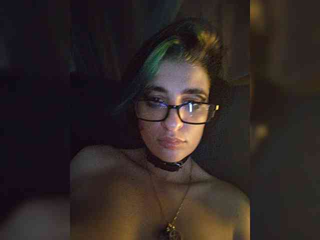 CyberSiren bongacams live cam model