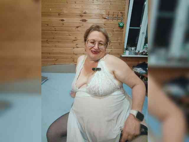 MilenaVelvet bongacams live cam model