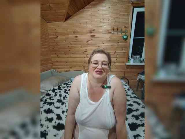 MilenaVelvet bongacams live cam model