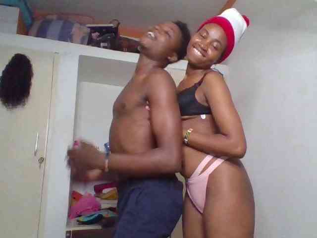 MNastycouple bongacams live cam model
