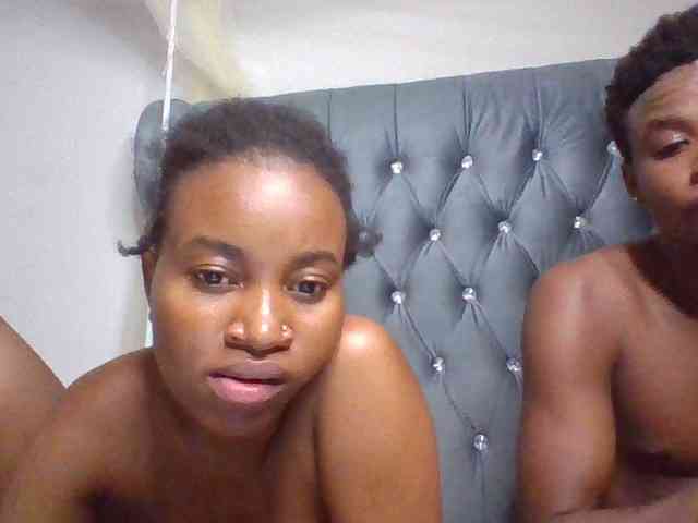 MNastycouple bongacams live cam model