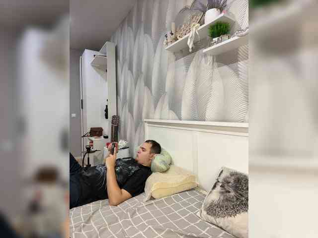 Ebiki bongacams live cam model