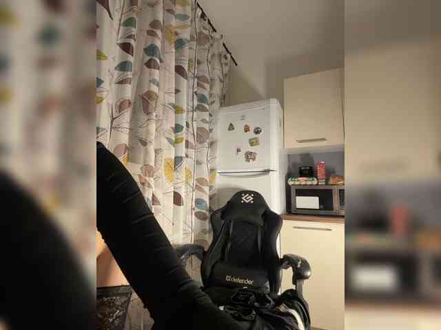 Tik-Tak69 bongacams live cam model