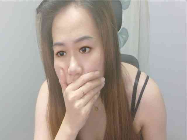 Myhotsex69 bongacams live cam model