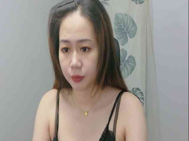 Myhotsex69 bongacams live cam model