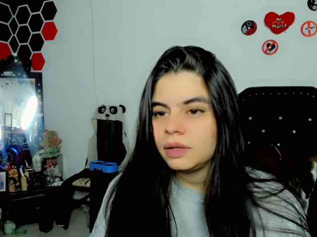 maddison-ivannova bongacams live cam model