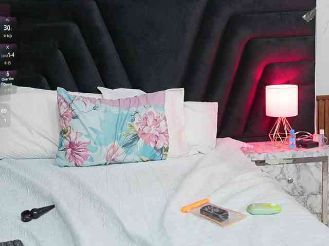 CocoaBarbie bongacams live cam model