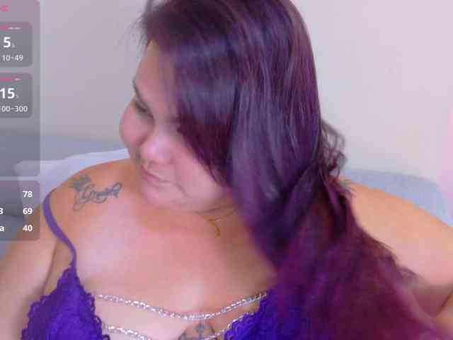 LILYBLAIR bongacams live cam model