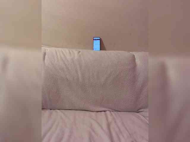Miamour bongacams live cam model