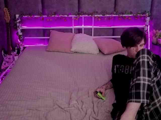 DannylovesMary bongacams live cam model