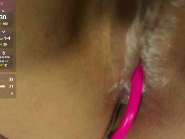 KarolayRose bongacams live cam model