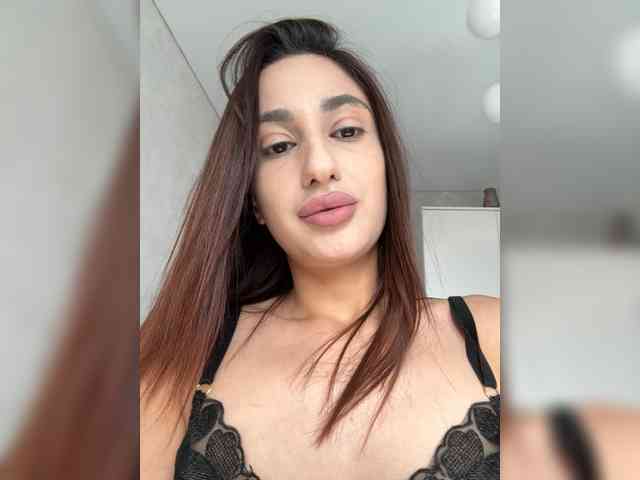 AnitaSi bongacams live cam model