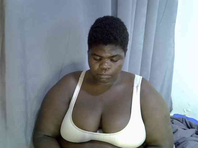 Bbwebonyw254 bongacams live cam model