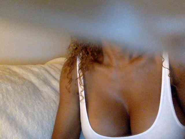 juicylala bongacams live cam model