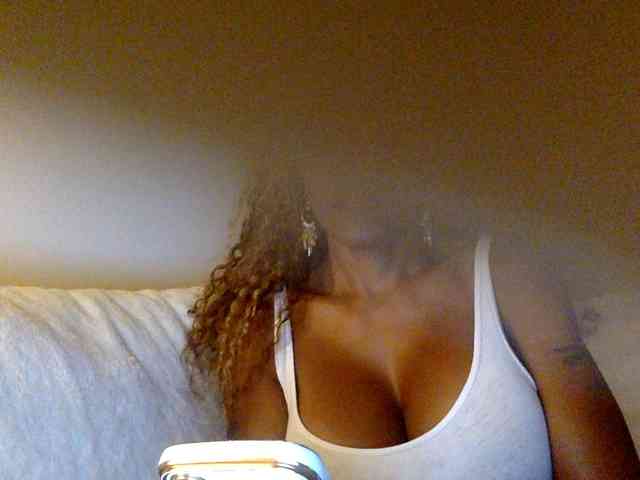 juicylala bongacams live cam model