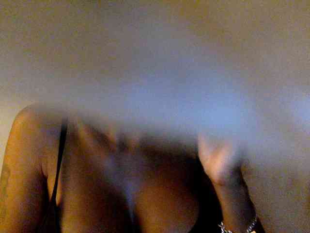 juicylala bongacams live cam model