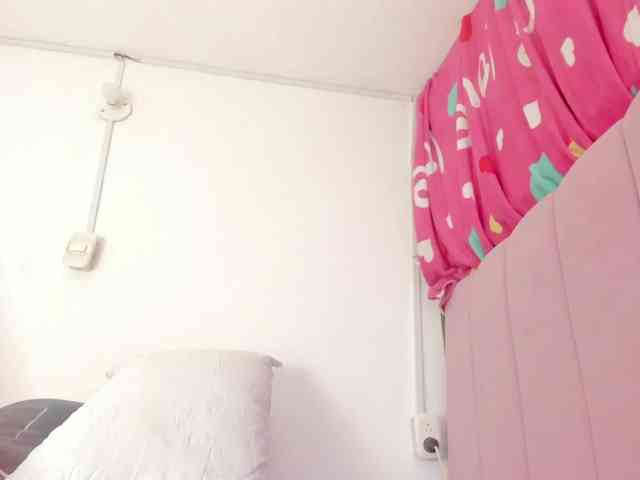 BrithanybunnyA19 bongacams live cam model