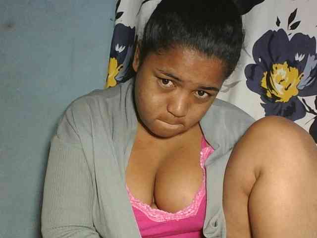 Beauty-Boobs bongacams live cam model