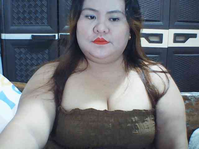 Jecel bongacams live cam model