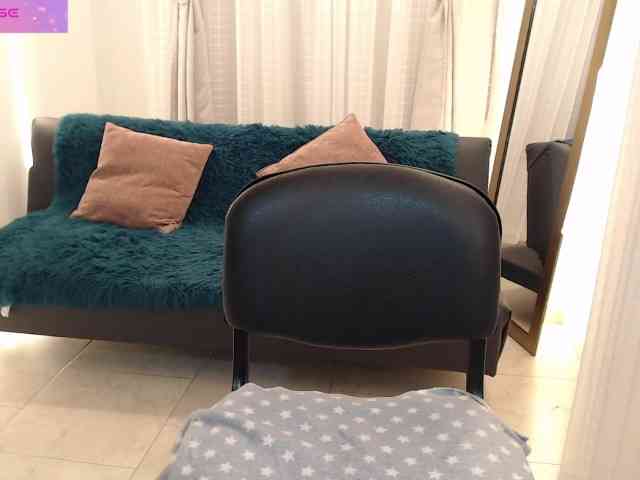 Miidnightt-Dessire bongacams live cam model